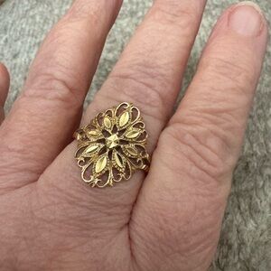 EUC 14k gold beverly Hills ring. Size 9.5. Price drop